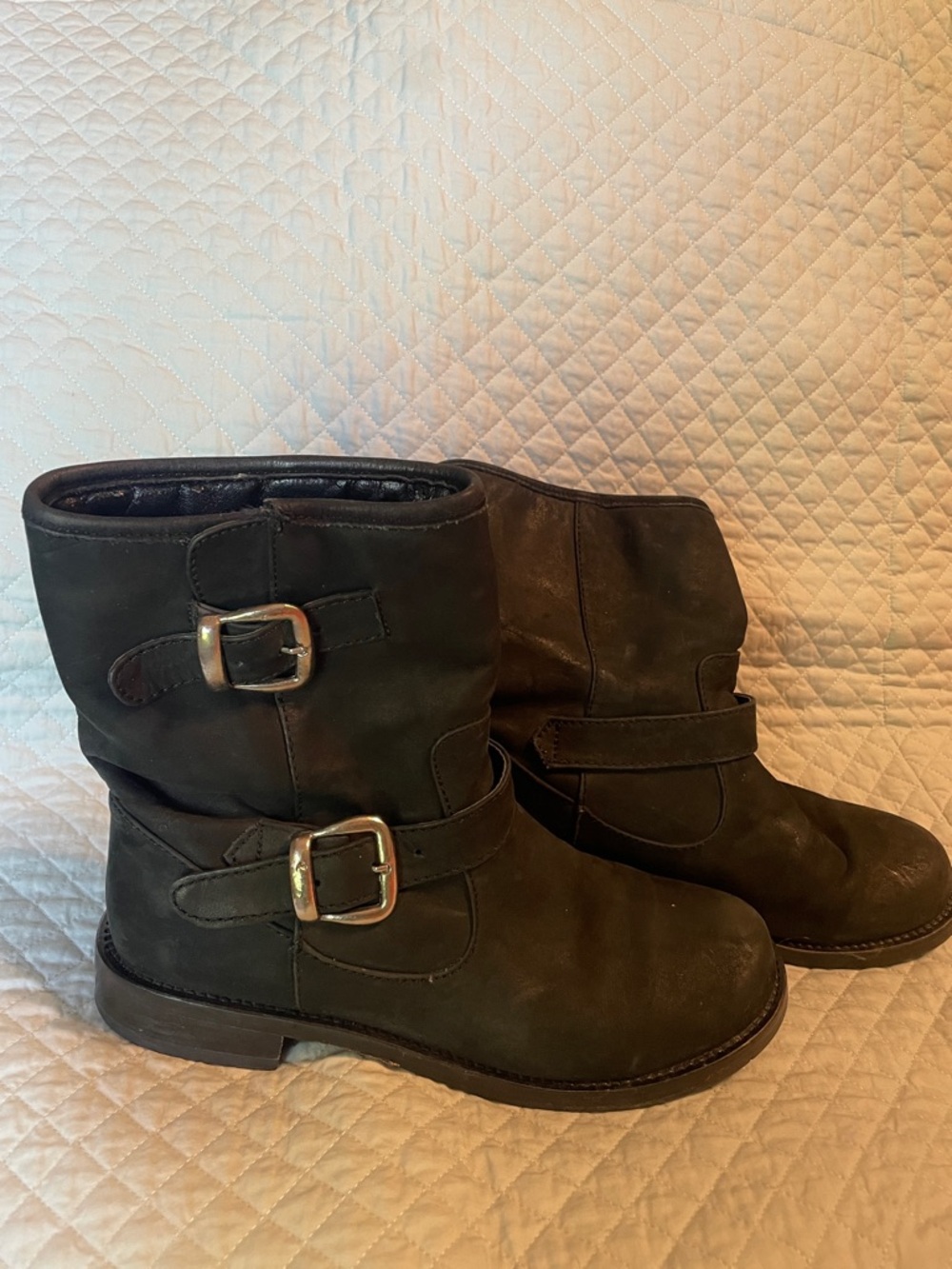 Steve Madden size 7 1/2 women’s moto bootie